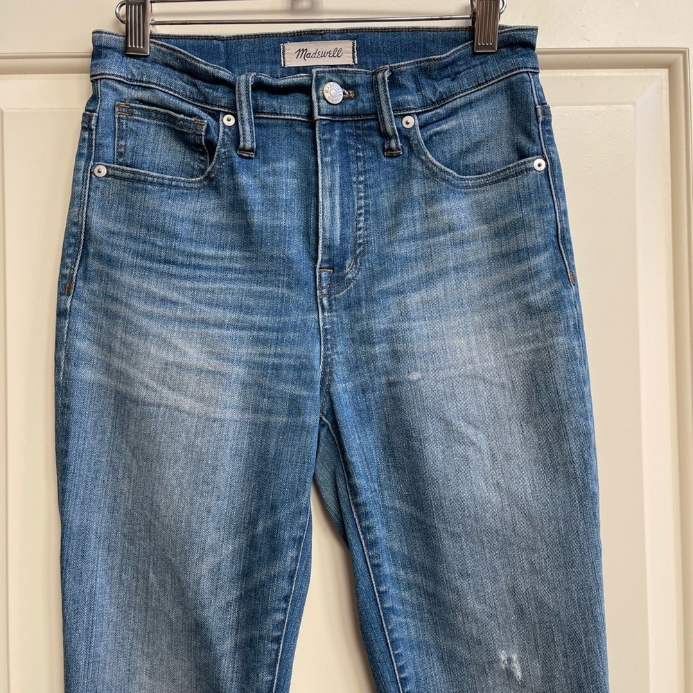 Madewell 10” High Rise Skinny Jeans • Raw Hem - Picture 3 of 9